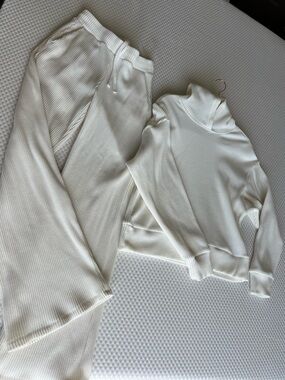 Abercrombie Brushed Rib Lounge Set - Cream/Ivory (XXS/XS)